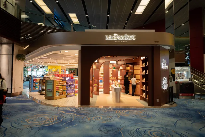 Starryblu × Mr Bucket Chocolaterie — Global Payments Meet Artisanal Asian Chocolate in Singapore